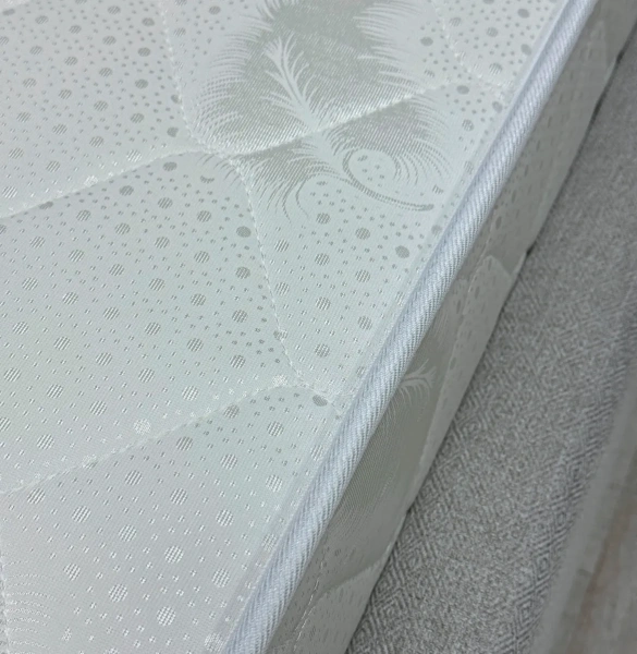 Фото Матрас Ultra «Lite Ten»